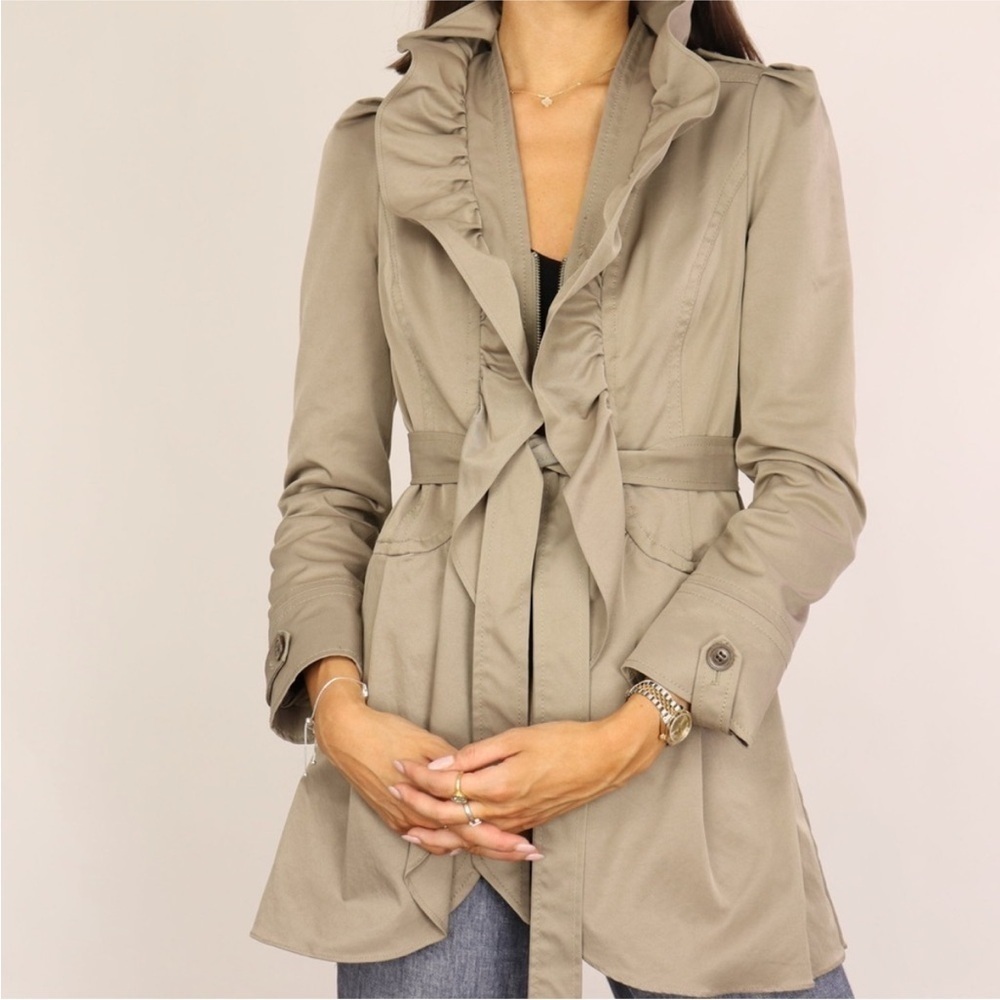 ANTHROPOLOGIE Idra Clinton Tan Ruffle Zip Front Tie Trench Coat Jacket 12 L 10